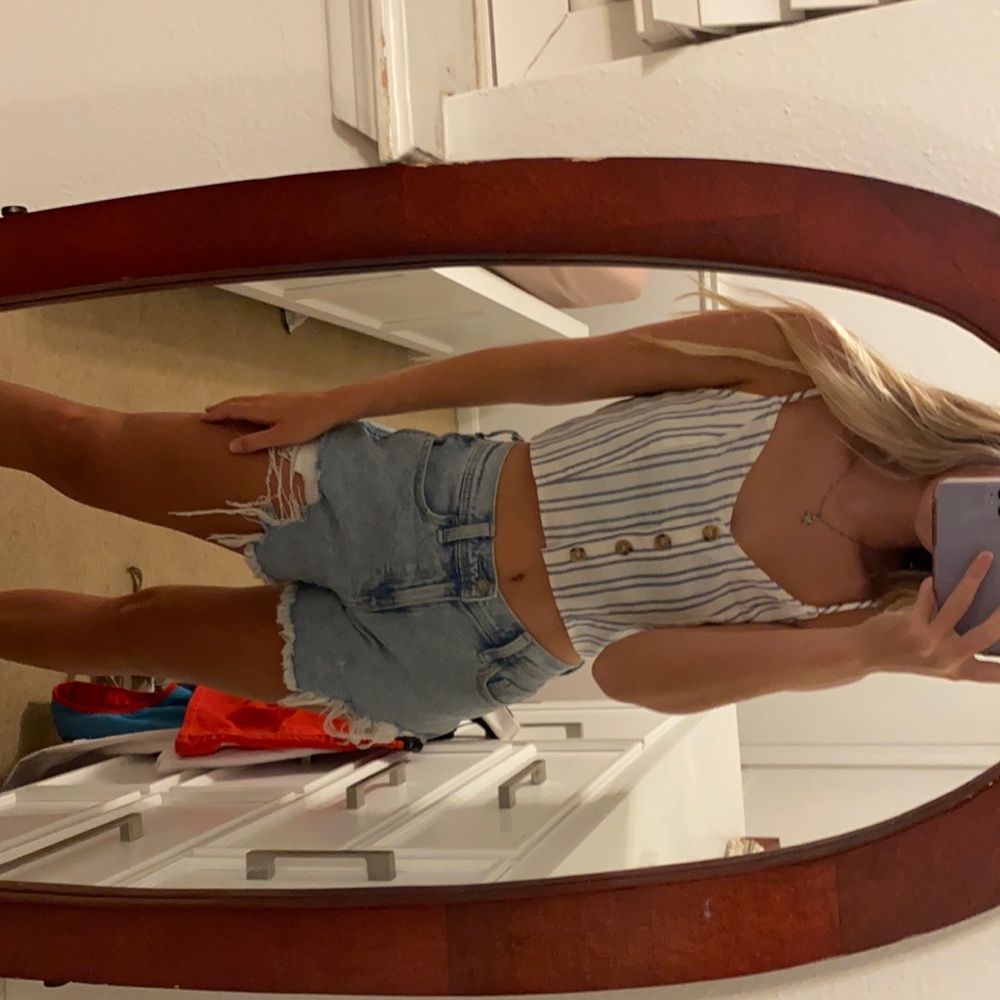 Size:S brand:papaya color:blue and white